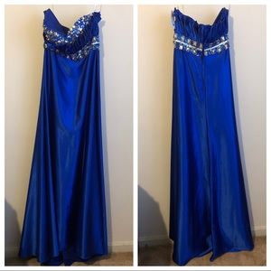 COPY - Formal prom dress strapless